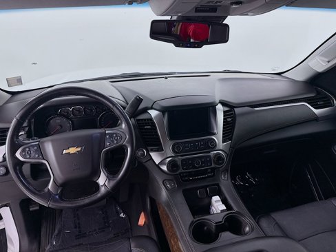 Used 2019 Chevrolet Tahoe LT image 9