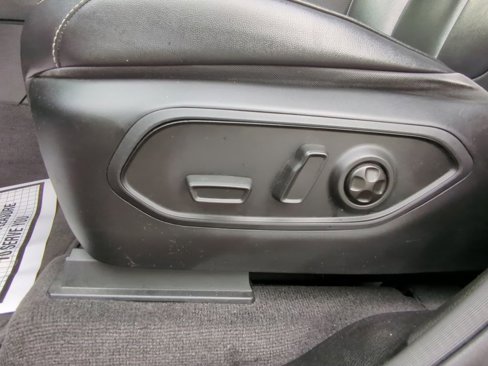 Used 2022 Jeep Grand Cherokee L Limited image 8