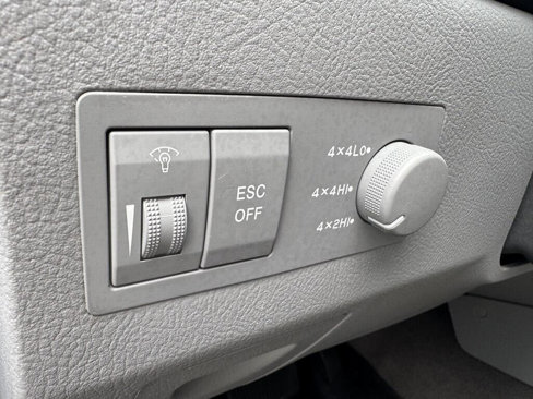 Used 2009 Kia Sorento LX image 19