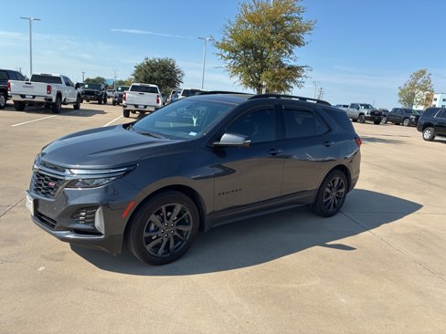 Used 2023 Chevrolet Equinox RS w/ RS Leather Package image 1