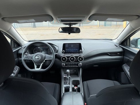 Used 2024 Nissan Sentra SV image 31