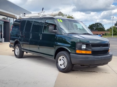 Used 2016 Chevrolet Express 2500 image 11