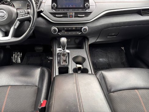 Used 2020 Nissan Altima 2.5 SR image 15
