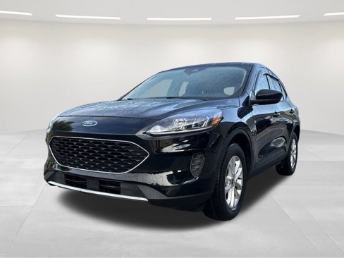 Used 2020 Ford Escape SE image 1
