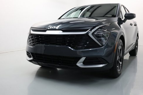 Used 2025 Kia Sportage LX image 38