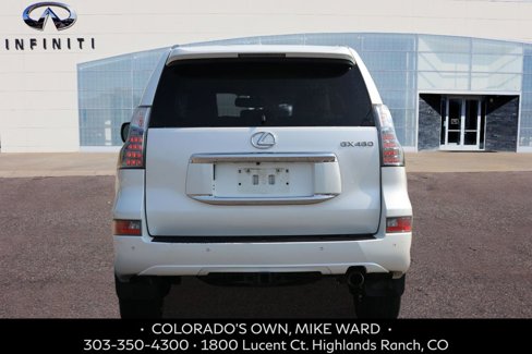 Used 2017 Lexus GX 460 image 4