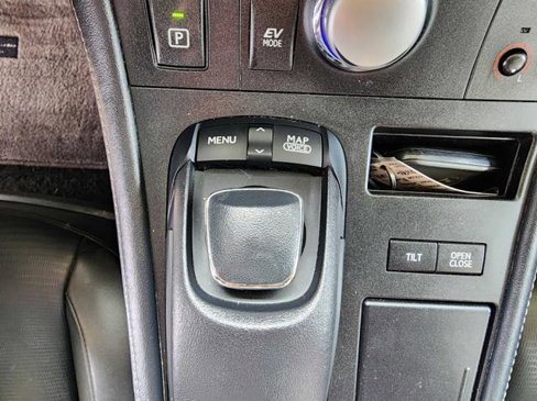 Used 2012 Lexus CT 200h Premium image 25