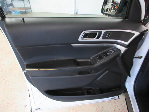 Used 2011 Ford Explorer XLT w/ 202A Rapid Spec Order Code image 28