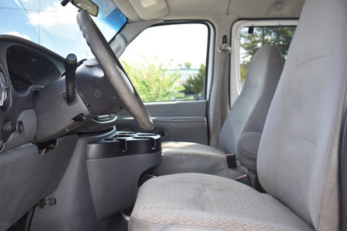 Used 2008 Ford E-150 and Econoline 150 Wagon image 13