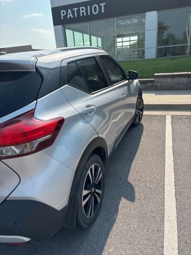 Used 2020 Nissan Kicks SR image 4