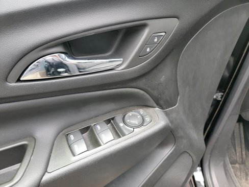 Used 2023 Chevrolet Equinox LT image 21