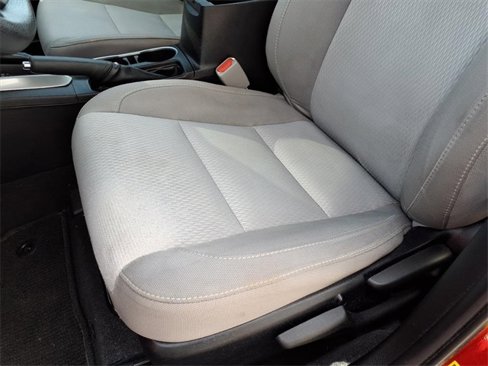 Used 2016 Toyota Corolla LE image 15