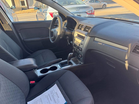 Used 2012 Ford Fusion SE image 20