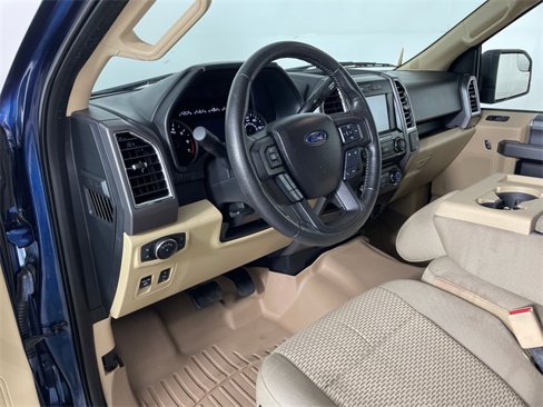 Used 2015 Ford F150 XLT w/ Equipment Group 302A Luxury image 5