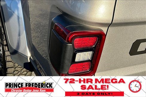 Used 2020 Jeep Gladiator Overland image 22