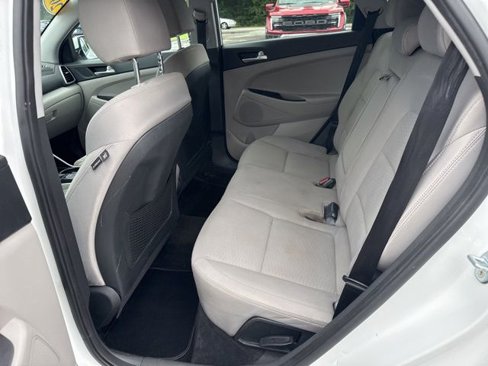 Used 2019 Hyundai Tucson SE image 17