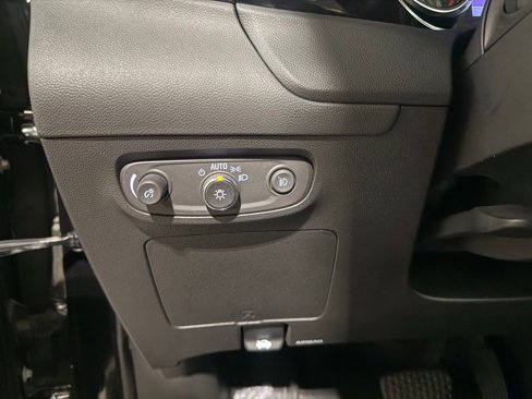 Used 2023 Buick Encore GX Select image 14