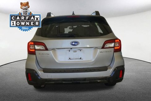 Used 2019 Subaru Outback 2.5i Premium image 12