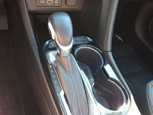 Used 2021 Buick Encore GX Essence w/ Advanced Technology Package image 16