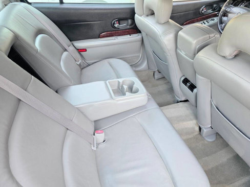Used 2005 Buick Le Sabre Limited image 33