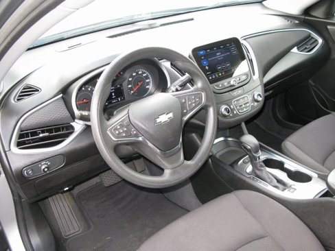 Used 2024 Chevrolet Malibu LT image 12