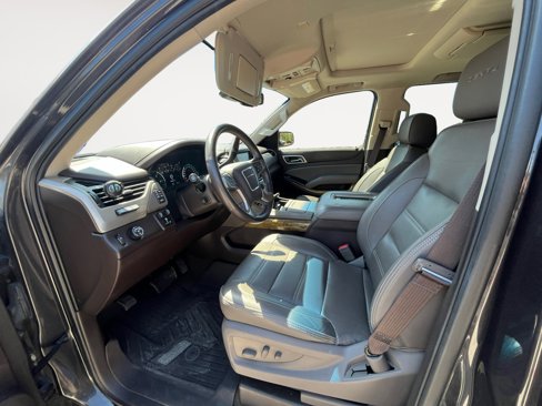 Used 2017 GMC Yukon Denali w/ Open Road Package image 19