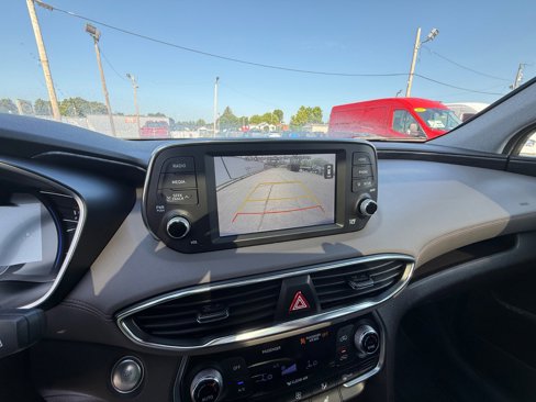 Used 2020 Hyundai Santa Fe SEL image 20