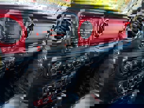 Used 2020 Jeep Gladiator Rubicon image 15