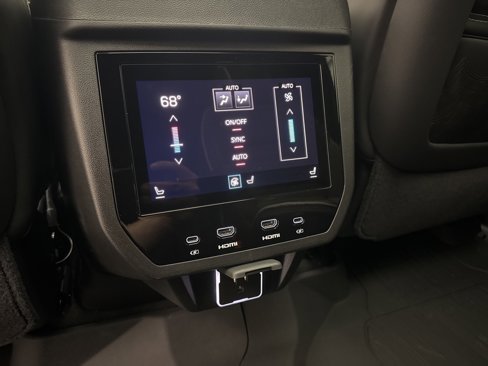 New 2025 GMC Yukon Denali Ultimate image 82