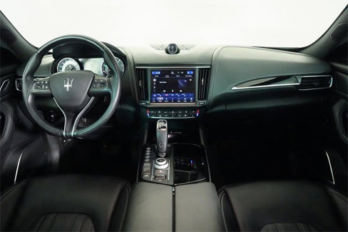 Used 2022 Maserati Levante GT image 53