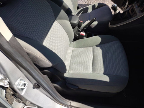 Used 2009 Toyota Matrix XRS image 21