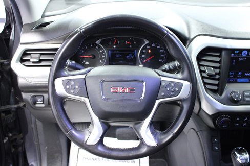 Used 2017 GMC Acadia SLT image 18