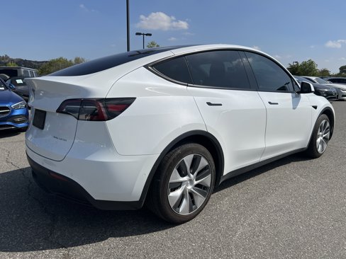 Used 2021 Tesla Model Y Long Range image 4
