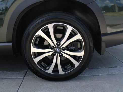 Used 2023 Subaru Forester Limited image 35