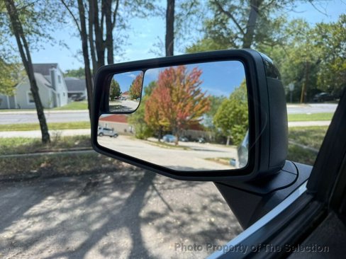 Used 2019 Chevrolet Silverado 1500 RST image 36