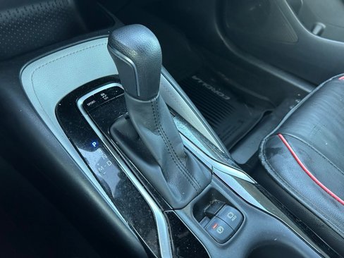 Used 2020 Toyota Corolla SE image 26