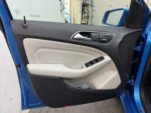 Used 2014 Mercedes-Benz B 250e image 10