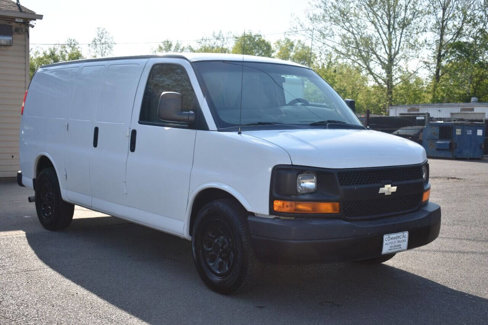 Used 2012 Chevrolet Express 1500 image 4