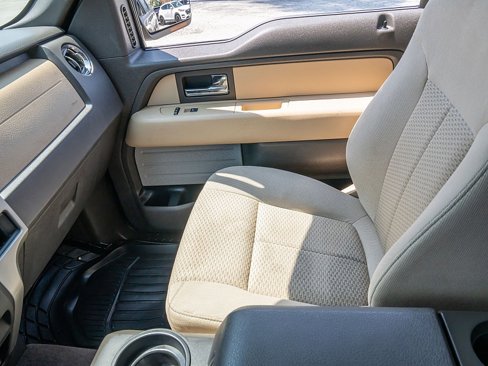 Used 2012 Ford F150 XLT w/ XLT Chrome Pkg image 28
