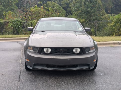 Used 2010 Ford Mustang GT image 2