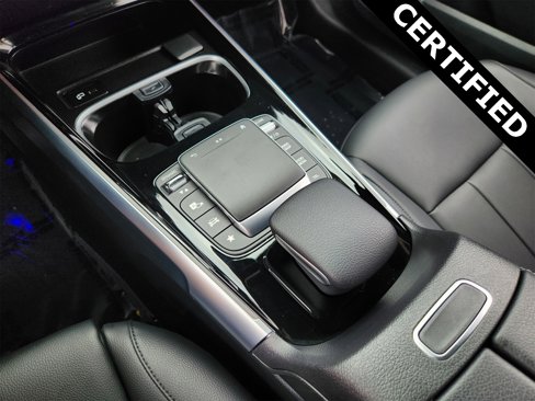 Used 2022 Mercedes-Benz GLB 250 image 21