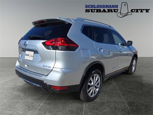 Used 2017 Nissan Rogue SV image 9
