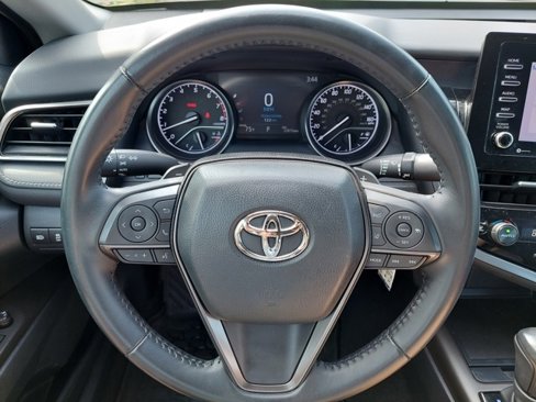Used 2023 Toyota Camry SE image 21