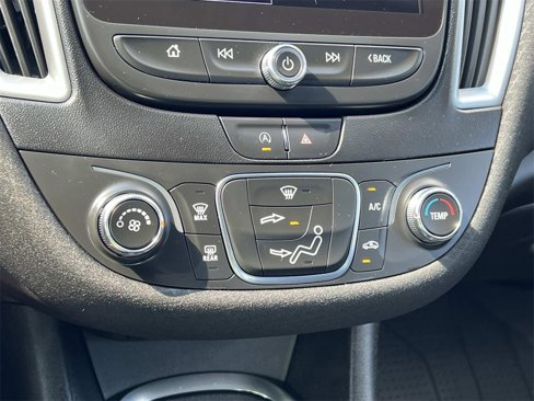 Certified 2022 Chevrolet Malibu LS image 21
