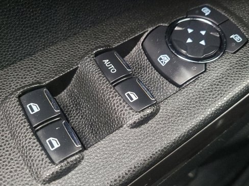 Used 2020 Ford EcoSport SE image 27