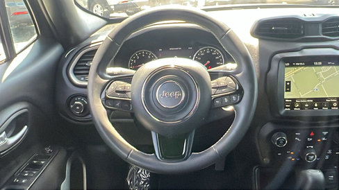 Used 2021 Jeep Renegade Latitude image 22