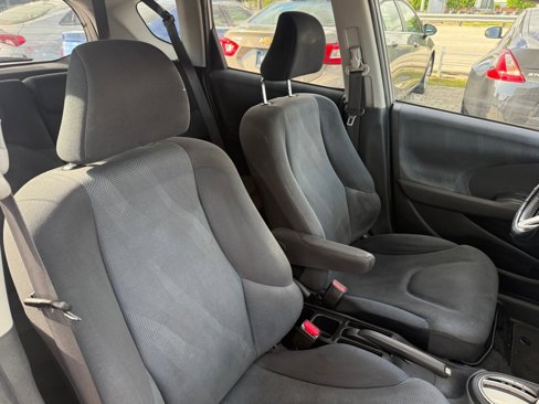 Used 2009 Honda Fit Sport image 22