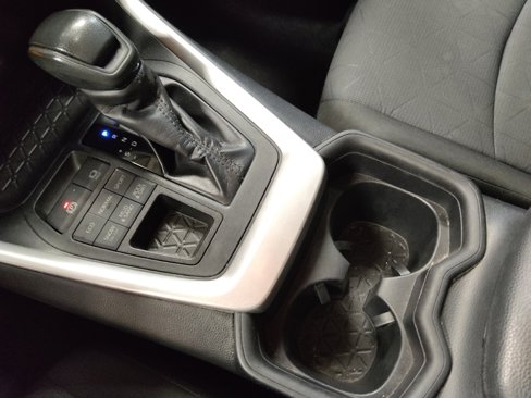 Used 2019 Toyota RAV4 XLE image 26