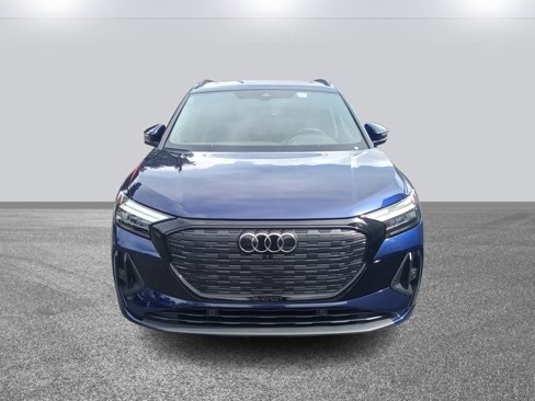 Certified 2024 Audi Q4 e-tron Premium Plus image 2