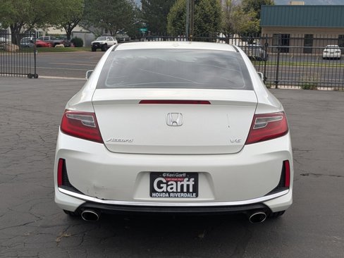 Used 2017 Honda Accord EX-L image 7
